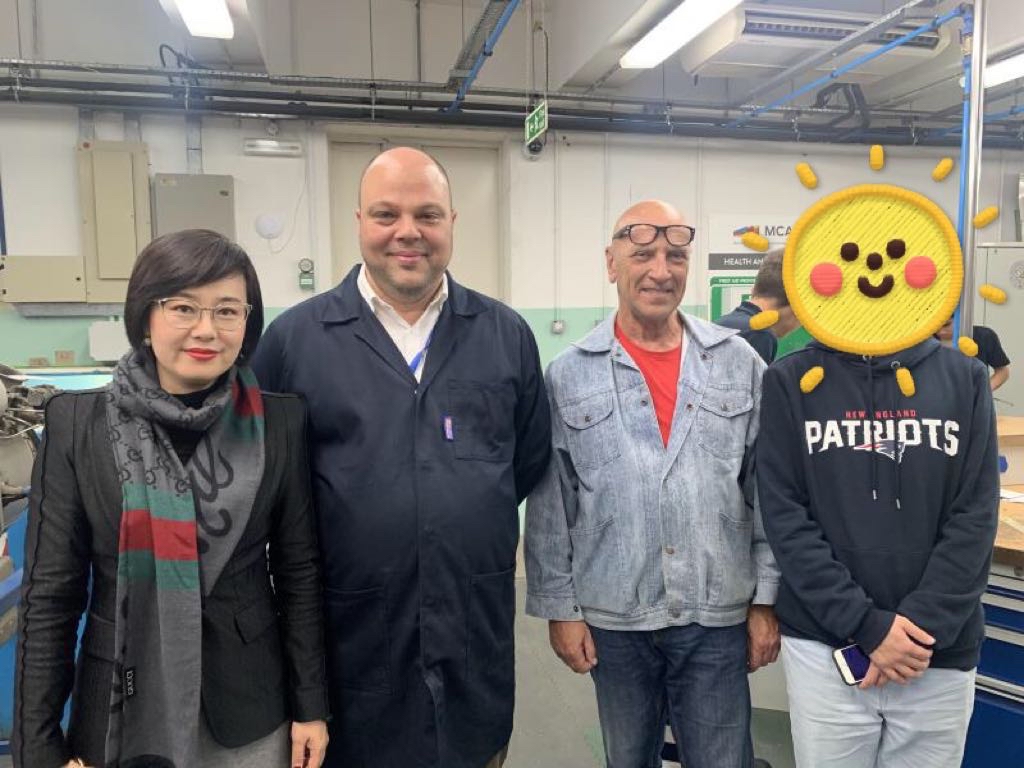 马耳他MCAST科学技术学院都能为国内学生提供什么专业？
 
马耳他留学教育丁老师温馨回复：
 
1.马耳他MCAST科学技术学院成立于2001年，是马耳他领先的职业教育和培训机构。在马耳他拥有六所研究院和戈佐校区研究所，提供180个全日制和300多个兼职职业课程，从证书课程到硕士学位一应俱全。
2.学院目前有三大学院：预科学院、技术学院和大学学院。各个学院都配有相应的教育课程与专业学位。六个研究院分别是应用科学研究院，创意艺术研究院，工程与运输研究院，商业管理与商业研究院，社区服务研究院，信息与通信技术研究院。
3.MCAST所教授的专业都是以就业为主导，学院最突出的专业是飞机维修专业，学习期间每月会得到800-1000€的奖学金。另外，毕业后会直接签约飞机维修公司，基本工资也是2000€起。
4.想了解MCAST更多专业的详细内容，可以登陆马耳他国家教育网上直接查询。